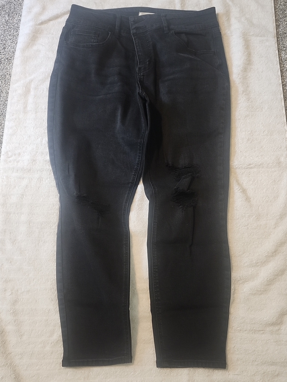 Black Distressed Skinny Jeans